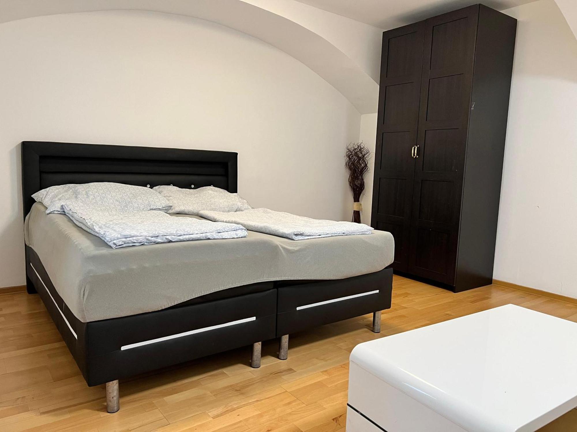 Stylish 1br In A Location Vienne